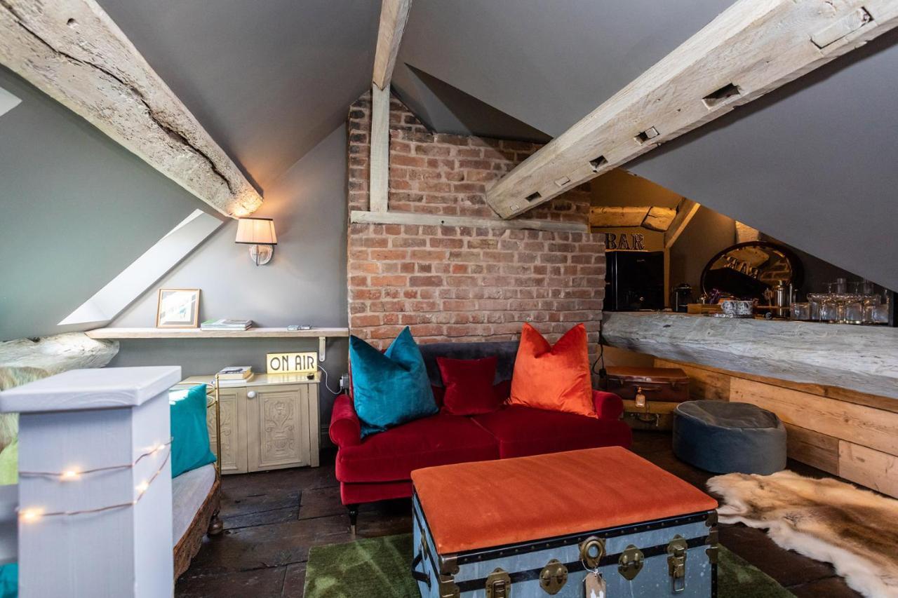 The Cocktail Lounge At Cheshire Boutique Bathhouse Lägenhet Nantwich Exteriör bild