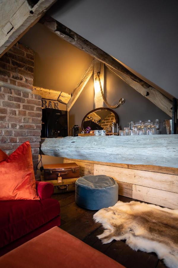 The Cocktail Lounge At Cheshire Boutique Bathhouse Lägenhet Nantwich Exteriör bild