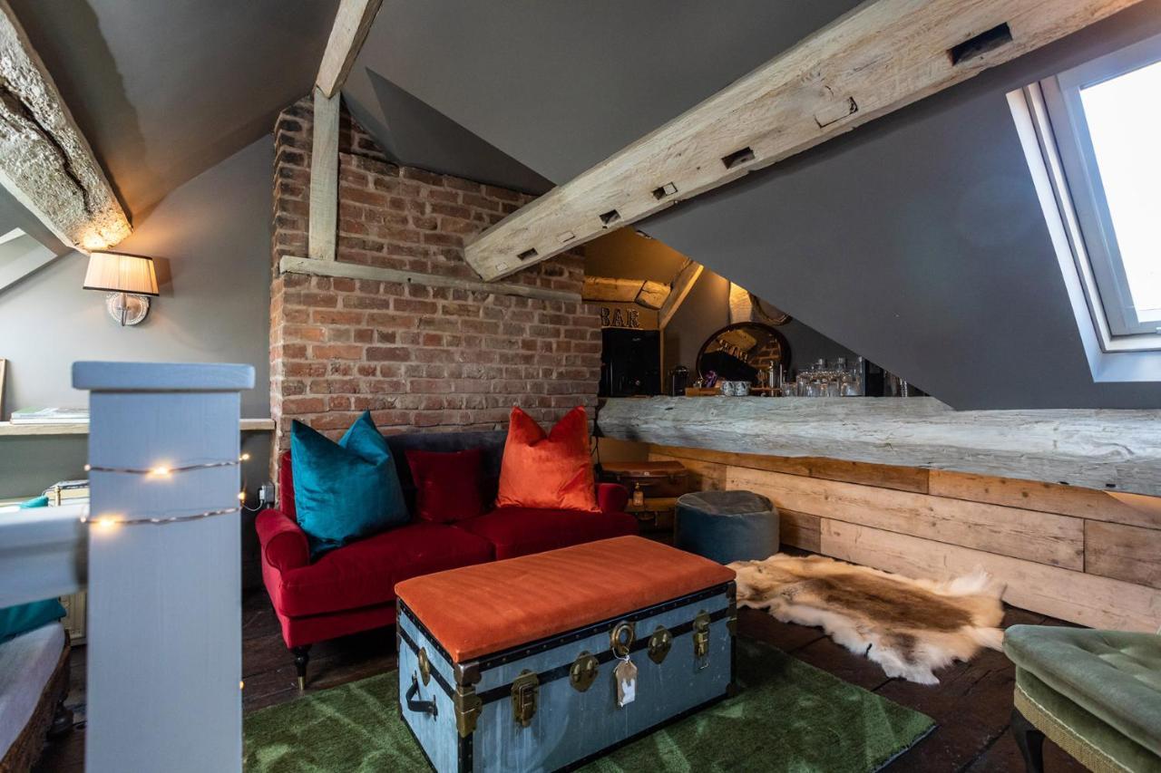 The Cocktail Lounge At Cheshire Boutique Bathhouse Lägenhet Nantwich Exteriör bild